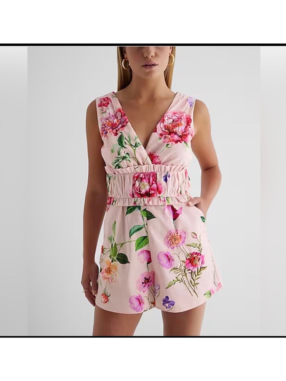 Express Floral Romper Women Sz. XL/16-18 NWT Embellishment sequin Flowers